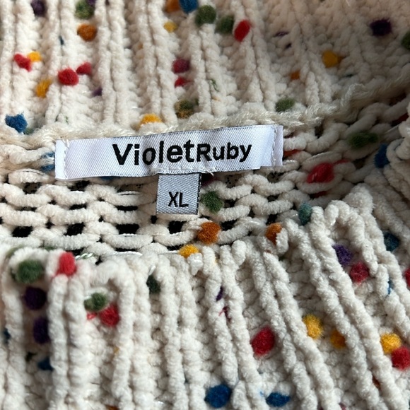 Violet Ruby sweater, cream with multicolor, XL - Picture 7 of 9